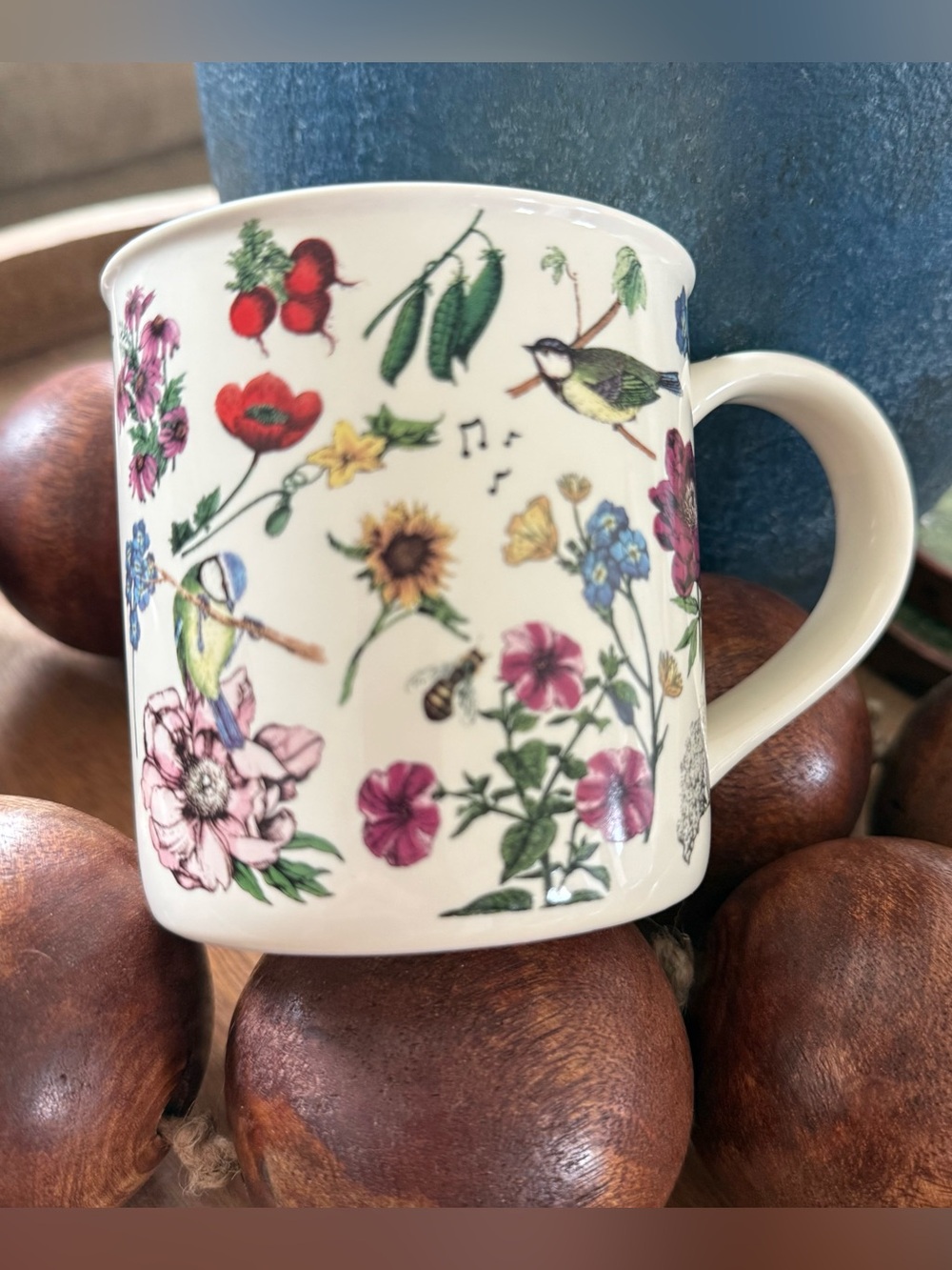Heathcote & Ivory Gardeners Floral Plants Botanical Birds Flowers 12oz Coffee Mu